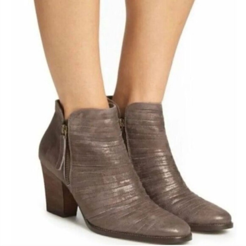 Paul Green Malibu Sliced Zip Bootie in Earth Artic Metallic NWT Size 7.5 US 10